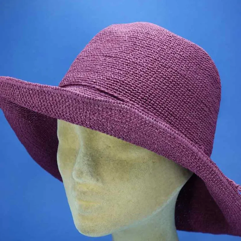 Chapeau cloche bord moyen en raphia coloris prune | Chapeau été femme