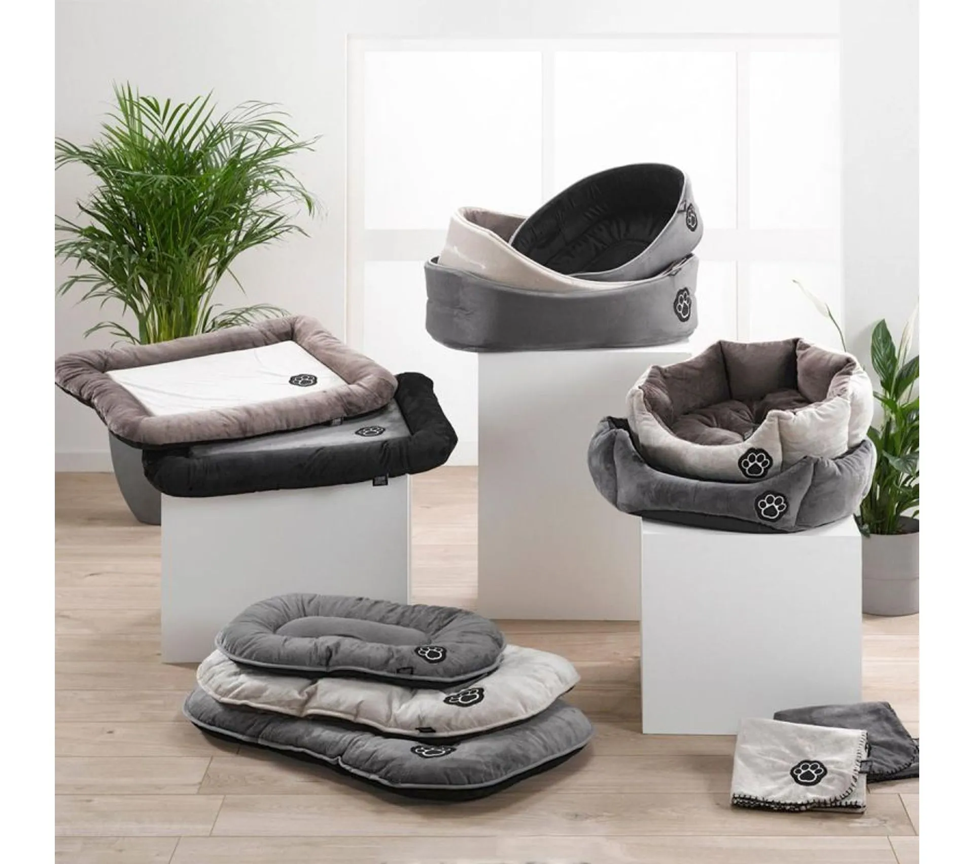 Coussin Pour Chien et Chat "patchy" 69cm Gris