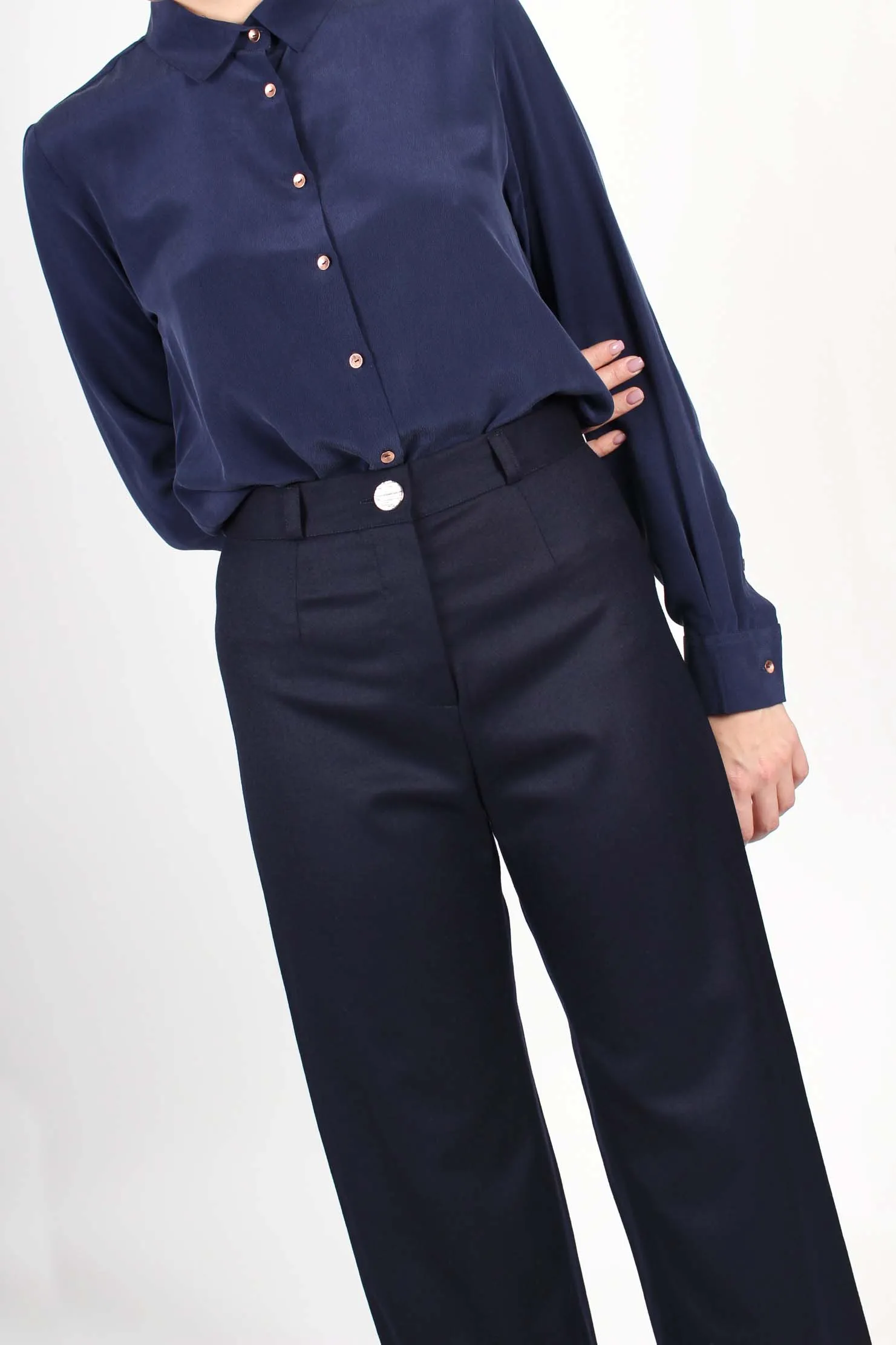 Pantalon femme taille haute en laine flanelle bleu marine Laura