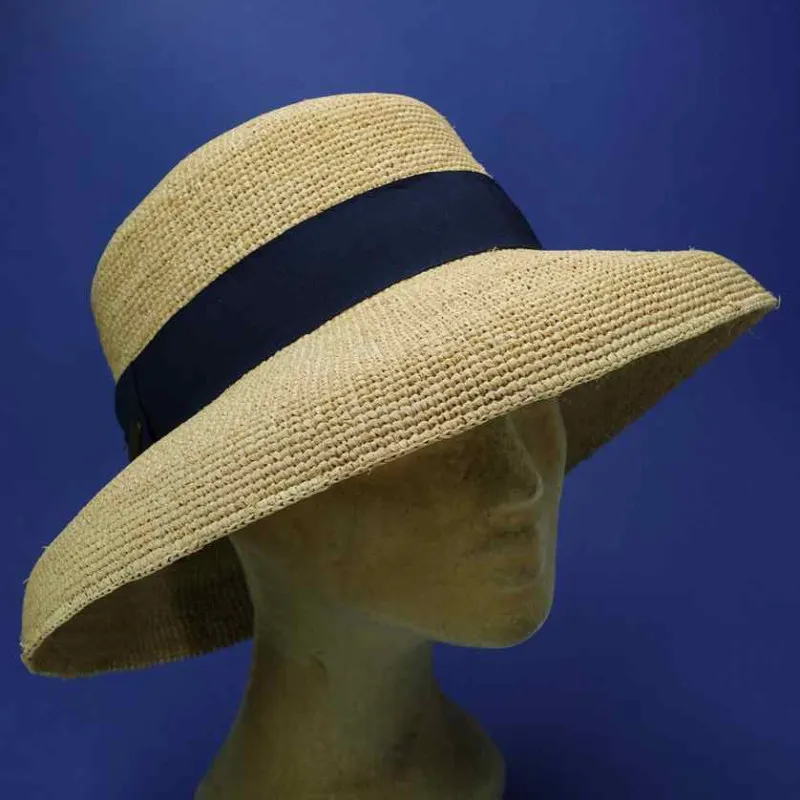 Très grande cloche raphia crochet coloris navy | Chapeau été femme