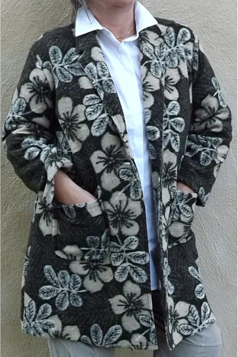 Veste en laine bouillie pour femme
