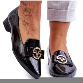 Vinceza Mocassins Vernis Noirs à Talons Bas Asselia le noir